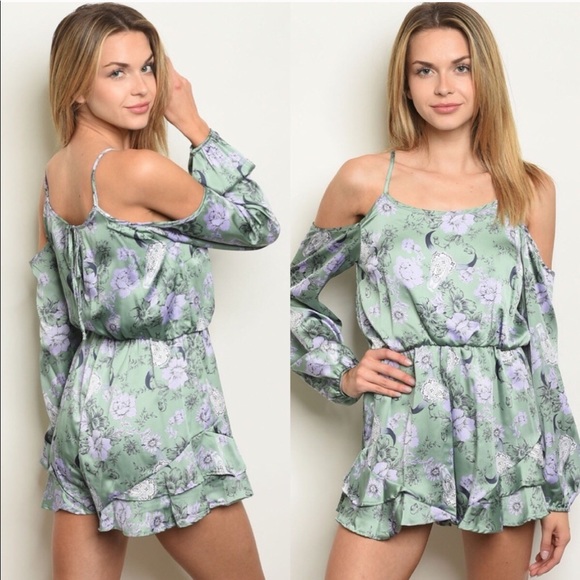 Pants - NWT Sage boho cold off shoulder ruffle romper